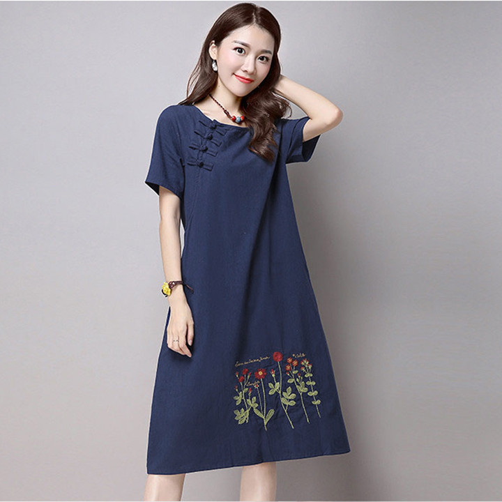 ĐẦM JEAN SUÔNG FORM A ĐÍNH NÚT TÀU THÊU HOA - NJ2814